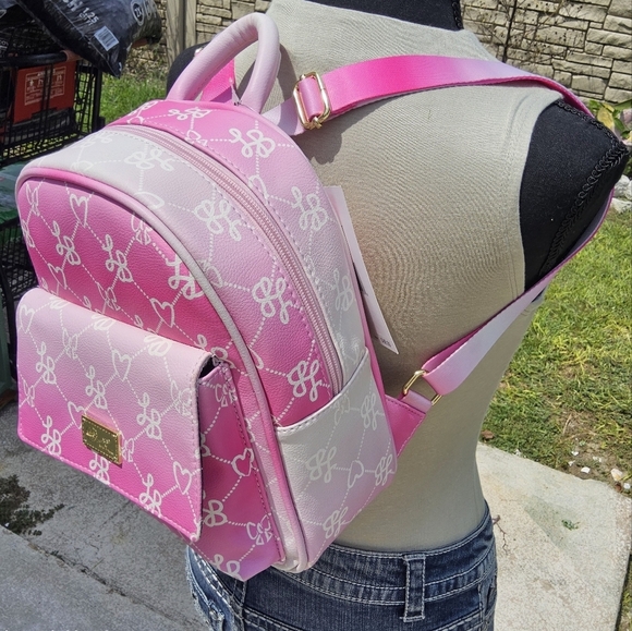BETSEY JOHNSON LUV BETSEY LOGO PINK n WHITE BACKPACK - Picture 2 of 4